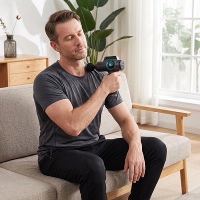 massage epaule avec pistolet massant