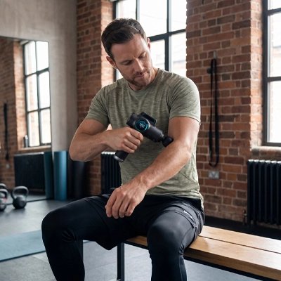 recupreation musculaire apres sport avec pistolet massant